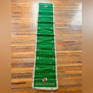 Design Imports Football Touchdown Jute Runner